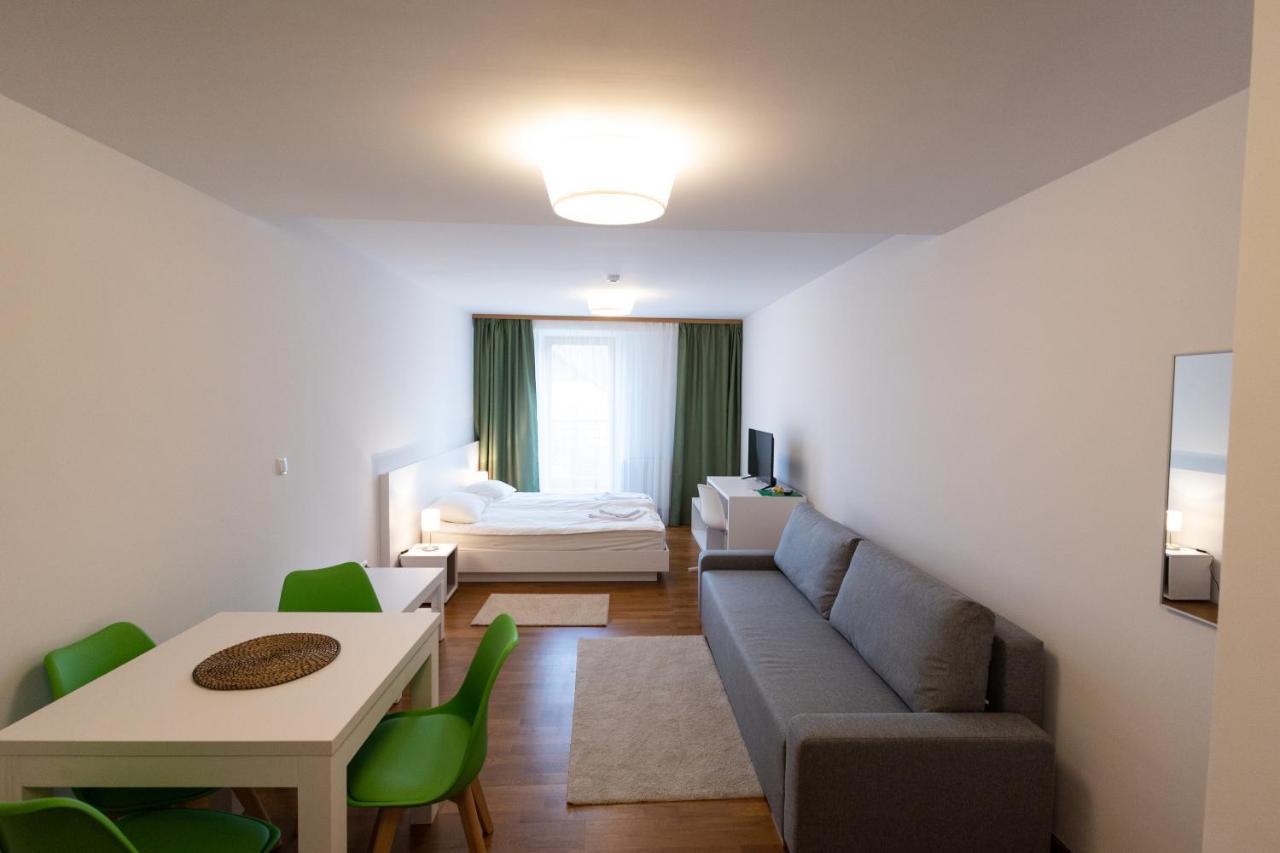 Merkur Apartments - Self Check-In เมียร์คูรา-ชุค ภายนอก รูปภาพ